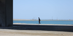 Iran-Oman Talks on Hormuz: A Potential Turning Point Amid Red Sea Tensions