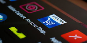 Amazon and Apple Unveil Ambitious AI Initiatives Amidst Intensifying Global Tech Race