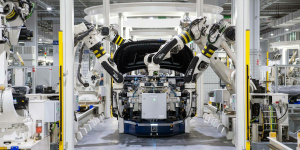 Automation in Apparel: Robots Poised to Revolutionize Global Fashion Industry